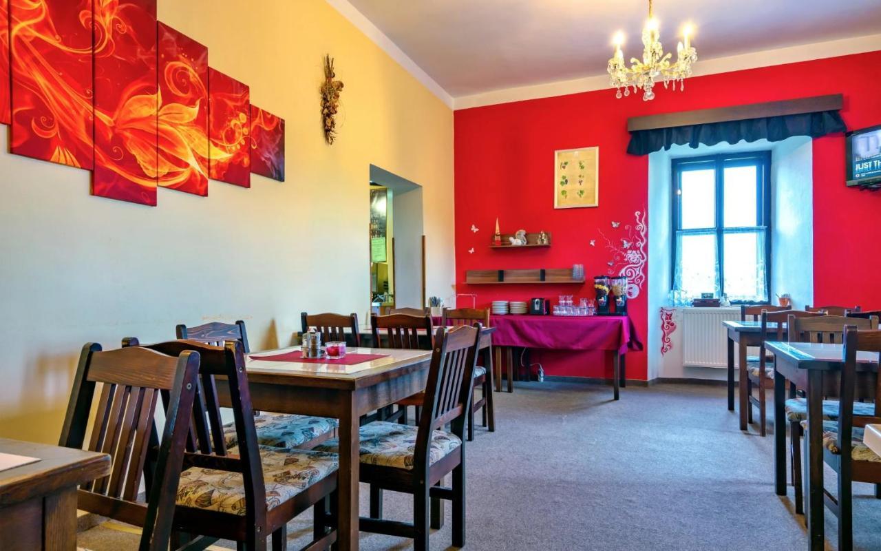 Hotel Stara Skola Na Sumave Horice na Sumave Bagian luar foto
