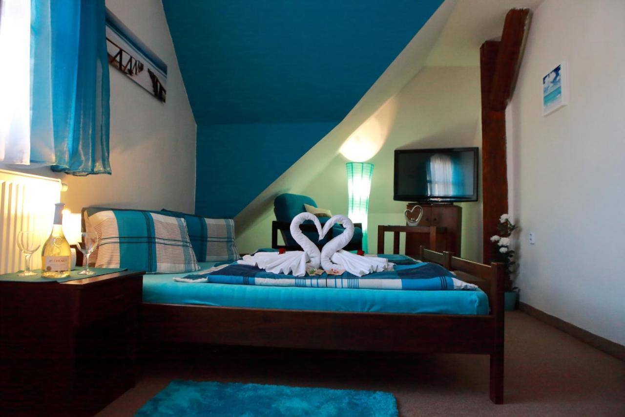 Hotel Stara Skola Na Sumave Horice na Sumave Bagian luar foto