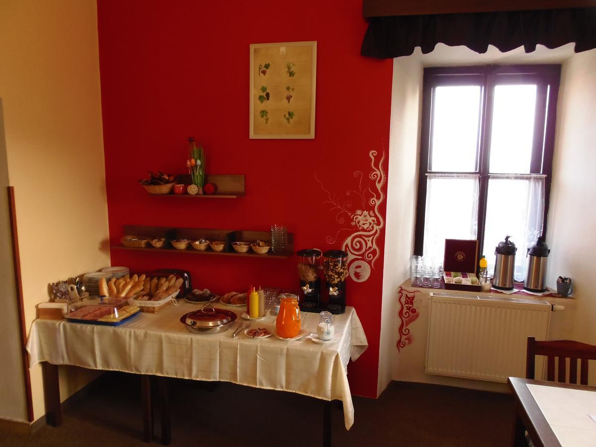 Hotel Stara Skola Na Sumave Horice na Sumave Bagian luar foto